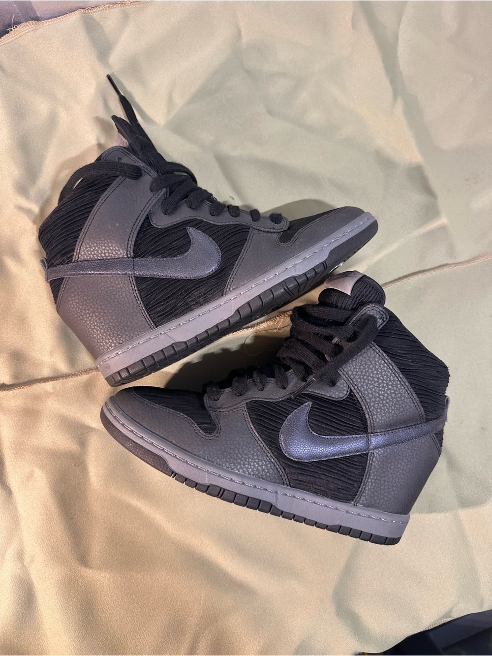 Nike Dunk Sky Hi Black Gray Hidden Wedge Sneakers Women's Size 8